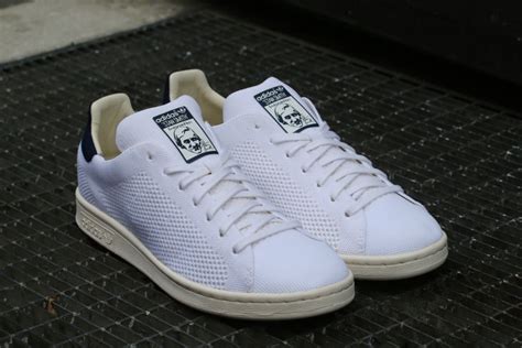 stan smith primeknit shoes women.